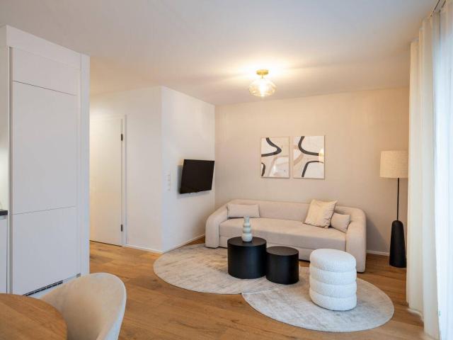 Stilvolles 2 Zimmer Apartment mit Terrasse und Klimaanlage
