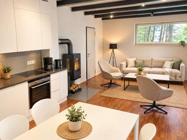 Stilvolles 4 Zimmer Maisonette Apartment – Möbliertes Wohnen auf Zeit