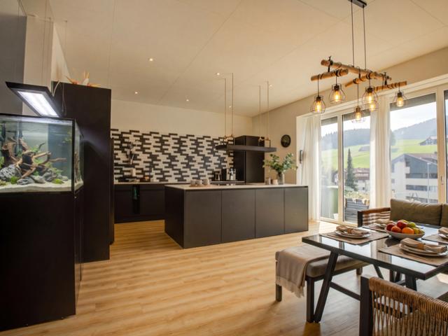 STILVOLLES 6.5 ZIMMER DOPPELEINFAMILIENHAUS MIT MODERNSTEM AUSBAUSTANDARD