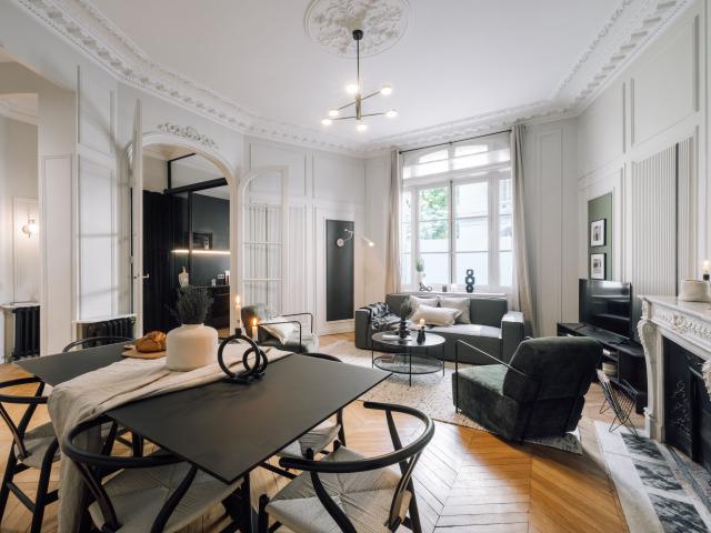 Stirling 2 bedrooms at Victor Hugo