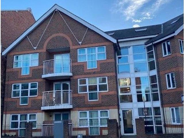 Stirling House, Portsmouth PO2, 2 bed flat to rent, £1,150 pcm | PrimeLocation