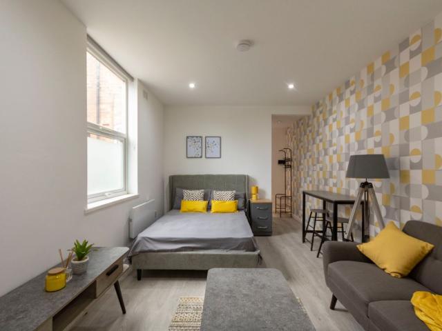 Stirling Road, Edgbaston B16, Studio to rent, £850 pcm | PrimeLocation