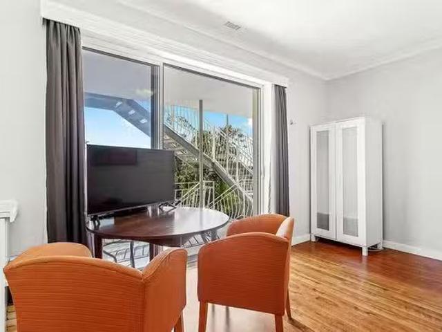 Stirling Street