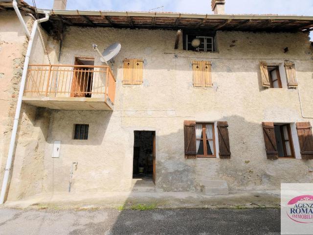 Strada Comunale 17 7 vani 113mq