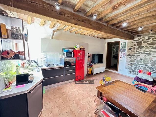 Strada Argini Parma 323 trilocale 80mq