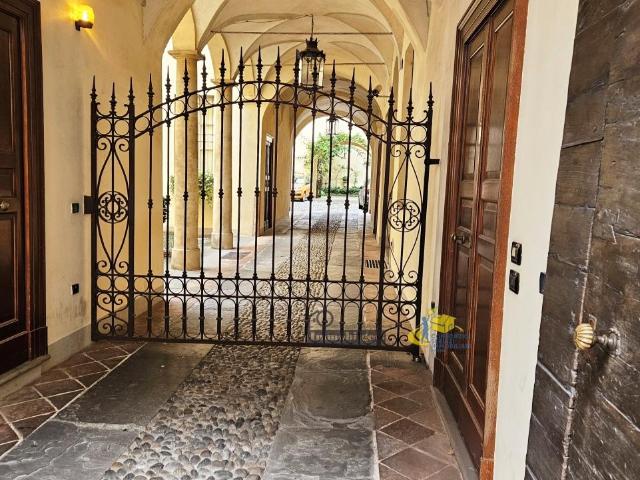 Strada Aurelio Saffi 11 bilocale 47mq