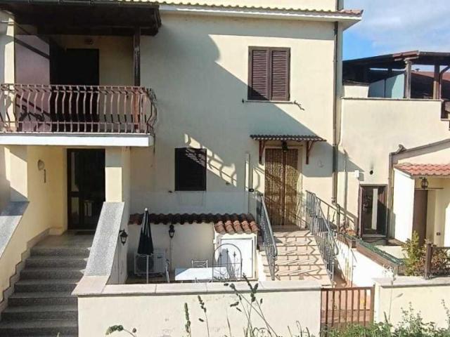 Strada Statale 5 1 monolocale 43mq