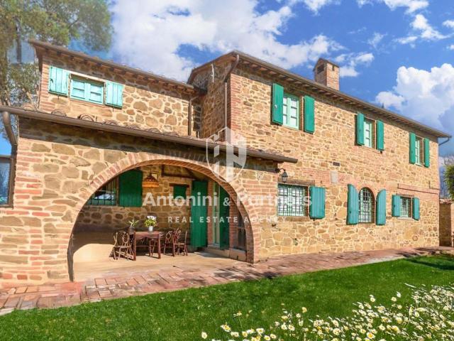 strada provinciale 309 12 vani 335mq