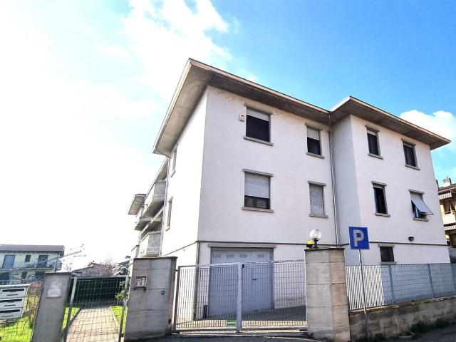Strada Val Parma 228 trilocale 90mq