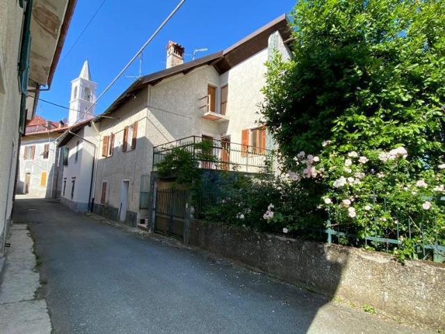 Strada Veirera di Abasse 31 10 vani 150mq