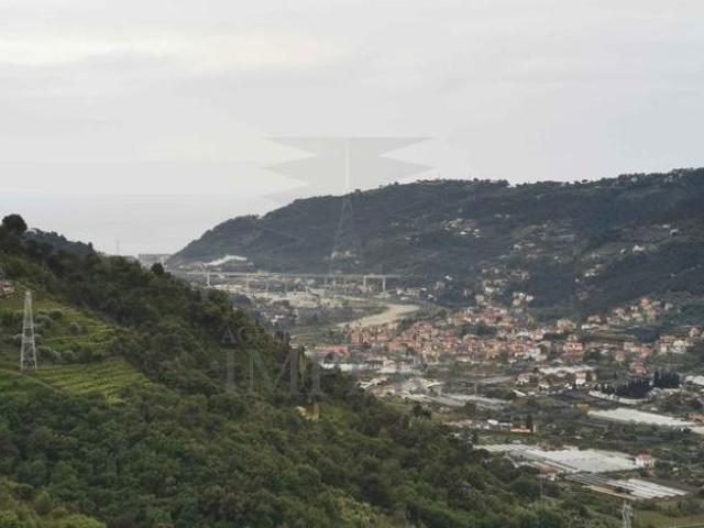 STRADA VICINALE ELLA CRESTA quadrilocale 11300mq