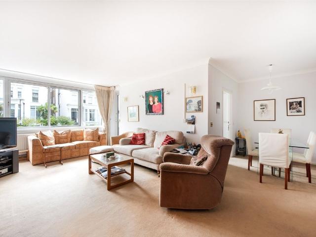Straffan Lodge, 1 3 Belsize Grove, London NW3, 3 bed flat to rent, £5,450 pcm | PrimeLocation