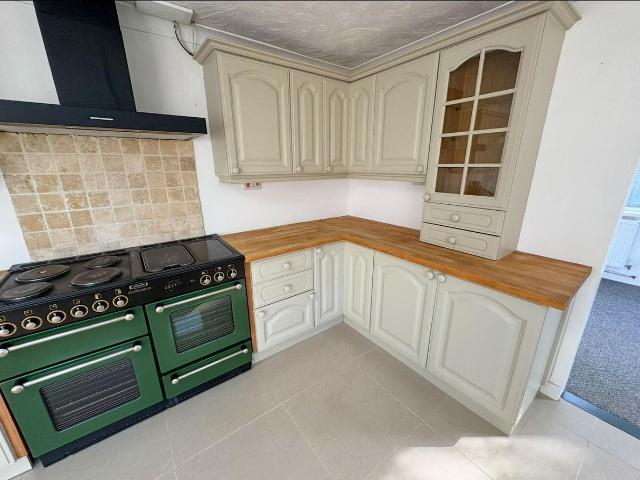 Straight Furlong, Pymoor CB6, 4 bed detached bungalow to rent, £1,650 pcm | PrimeLocation