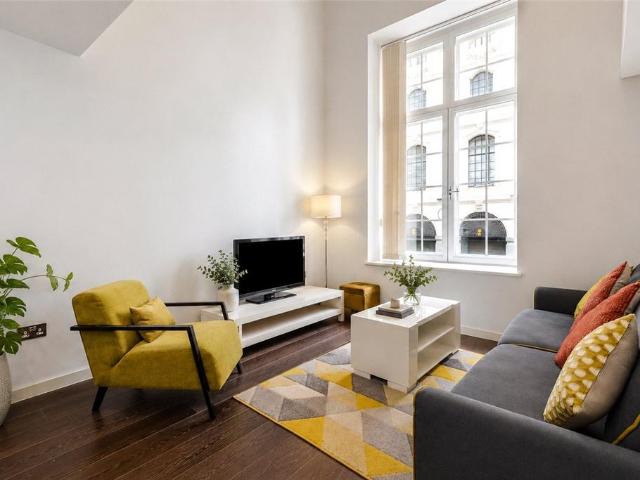 Strand, Covent Garden, London, WC2R 1 bed apartment to rent £4,766 pcm £1,100 pw