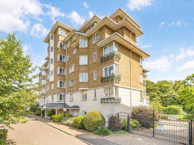Strand Drive, Kew TW9, 2 bed flat to rent, £2,700 pcm | PrimeLocation