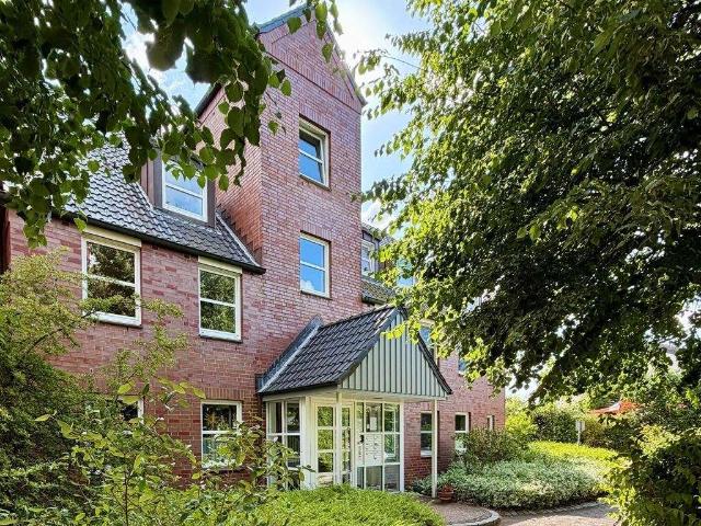 Strandnahe, moderne 3 Raum Whg. mit Balkon, Carport und Keller / Heikendorf