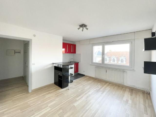 STRASBOURG NEUDORF, 67100, Strasbourg