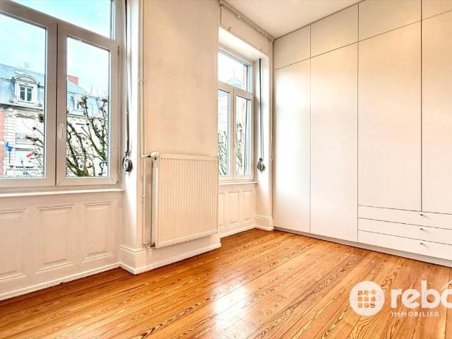 Strasbourg, Avenue de la Forêt Noire – Très beau bien 4/5 pièces de 104 m²