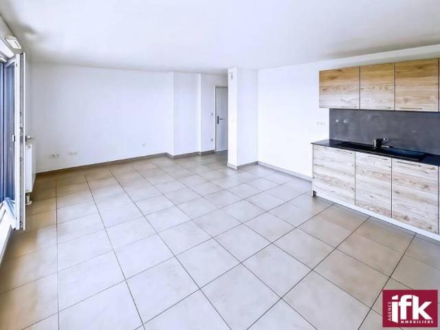 STRASBOURG – APPARTEMENT 3 PIÈCES DE 60 M² AVEC TERRASSE ET BALCON