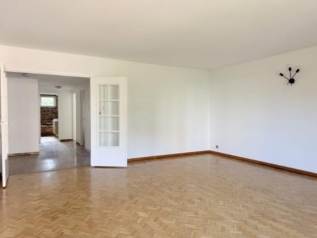 STRASBOURG Contades Au bord de l'Ill 4P Garage+Balcons !