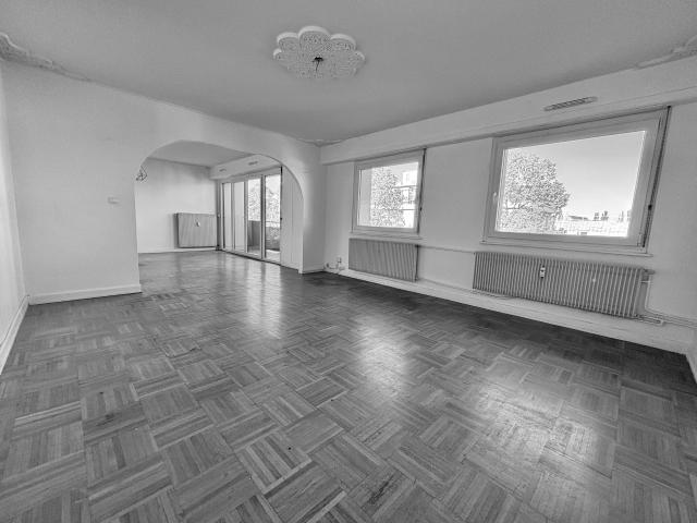 Strasbourg Koenigshoffen Appartement 4 5 pièces avec balcon et cave 120 m2