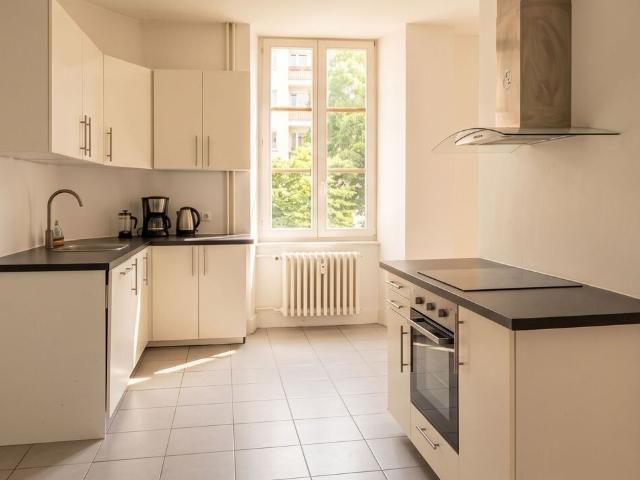 STRASBOURG – Rue Schwendi Spacieux 2 pièces meublé de 72 m² au cœur de Strasbourg