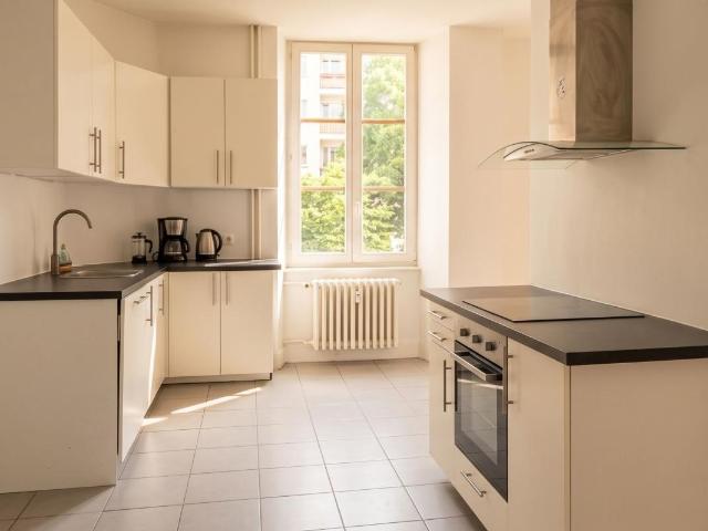 STRASBOURG – Rue Schwendi Spacieux 2 pièces meublé de 72 m² au cœur de Strasbourg