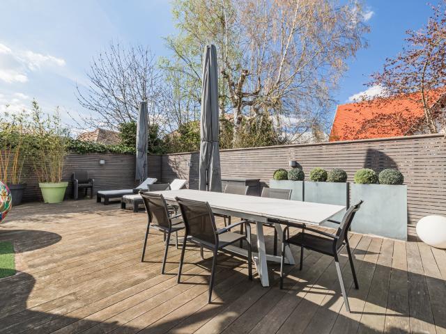Strasbourg Robertsau Maison 8 pièces 260m2 avec piscine