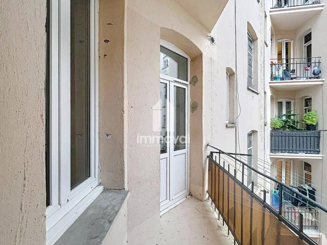 STRASBOURG T4 81.14m²