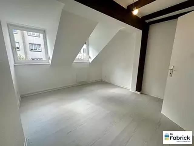 Strasbourg 67000 Achat / Vente appartement 3 pièces t3 au dernier étage