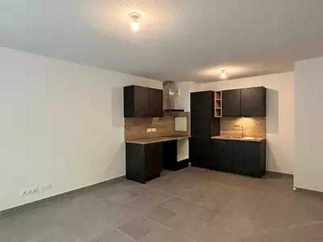 Strasbourg 67000 Location appartement 2 pièces t2 terrasse parking
