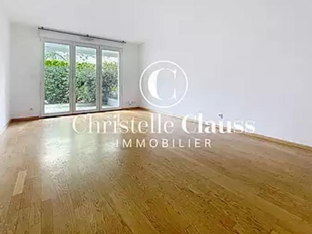 Strasbourg 67000 Location appartement 3 pièces t3 au dernier étage cave