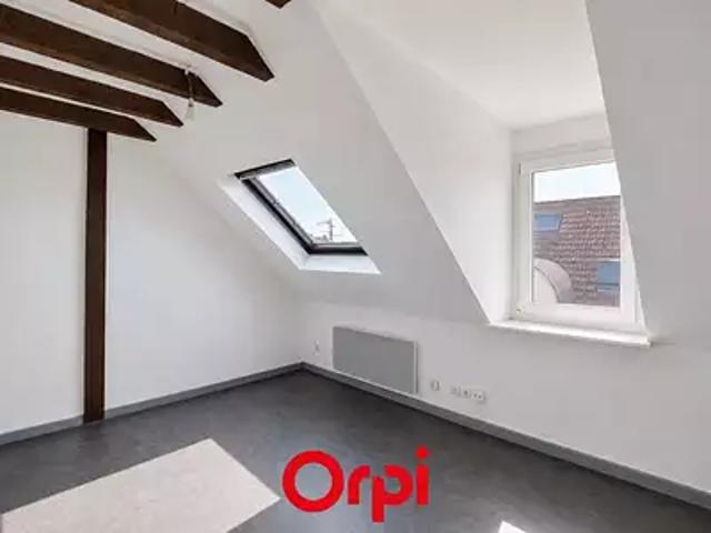Strasbourg 67100 Achat / Vente appartement 1 pièce t1 au dernier étage cave