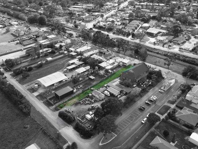 Strategic development block of land within 55 minutes to Chadstone Shopping Mall
