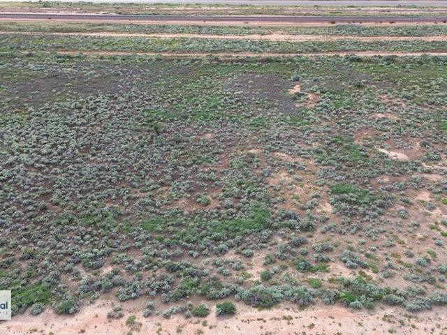 STRATEGIC EMPLOYMENT LAND GROWING PRECINCT & EXCELLENT ACCESS