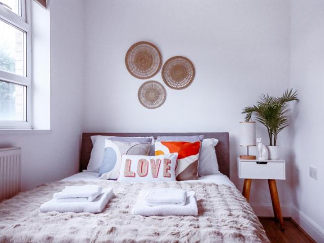 Stratford Gems: Modern 2 Bedroom Flat