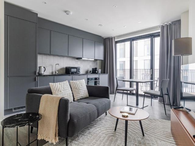 Stratford E20, 1 bed flat to rent, £3,450 pcm | PrimeLocation