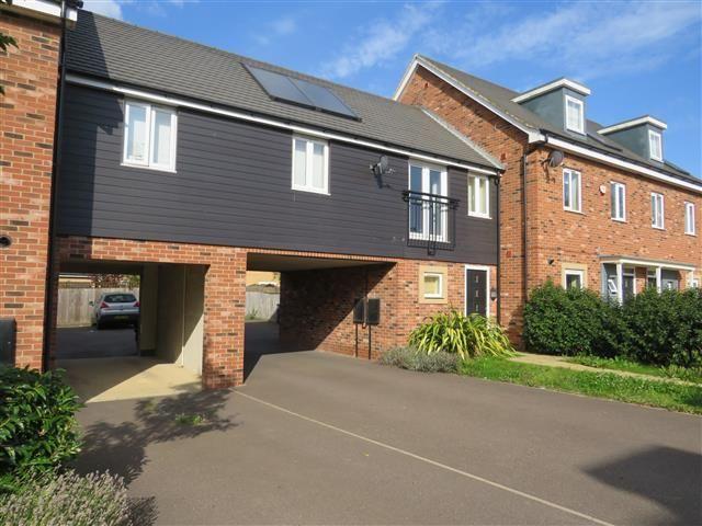 Stratford Park, Milton Keynes MK12, 2 bed flat to rent, £1,200 pcm | PrimeLocation