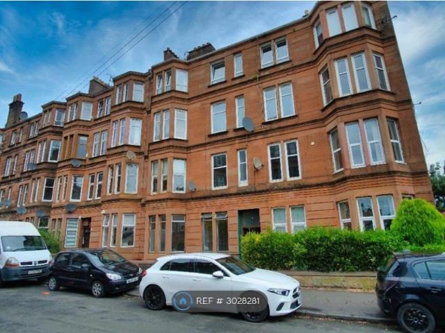 Strathyre Street, Glasgow G41, 1 bed flat to rent, £995 pcm | PrimeLocation