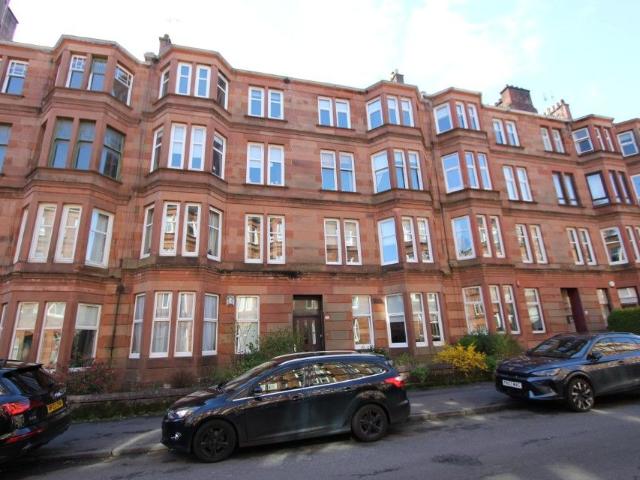 Strathyre Street, Shawlands, Glasgow G41, 1 bed flat to rent, £1,030 pcm | PrimeLocation