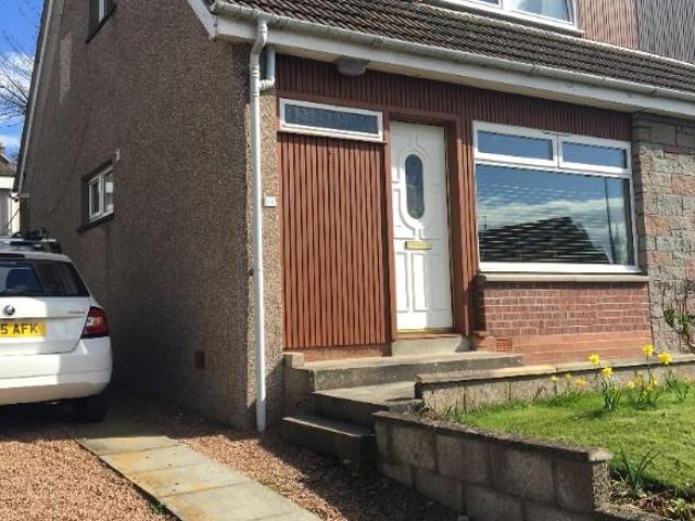 Strathblair Avenue, Wormit, Fife DD6, 3 bed semi detached house to rent, £1,250 pcm | PrimeLocation