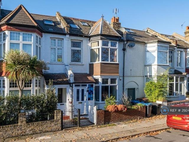 Strathearn Road, London, SW19 4 bed terraced house to rent £4,500 pcm £1,038 pw