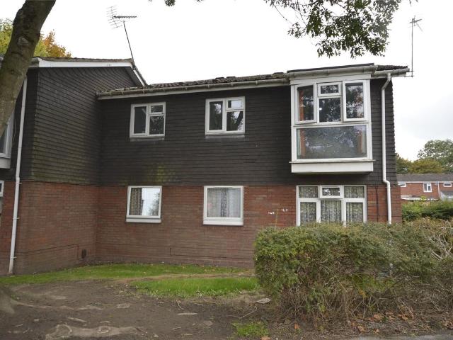 Strathfield Walk, Wolverhampton, West Midlands WV4, 2 bed flat to rent, £895 pcm | PrimeLocation