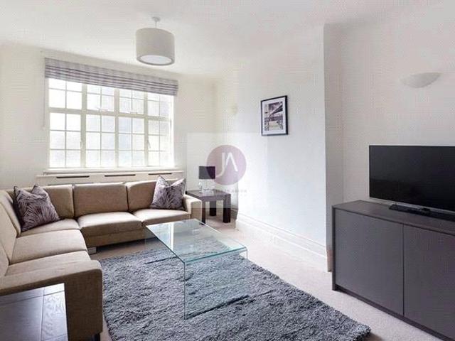 Strathmore Court, Park Road, St. 5 bed apartment to rent £7,626 pcm £1,760 pw