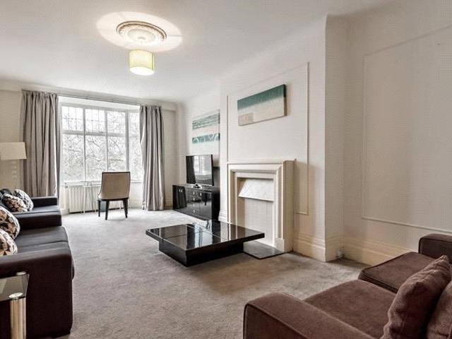 Strathmore Court, Park Road, St. 6 bed apartment to rent £8,731 pcm £2,015 pw