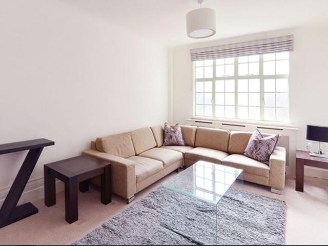 Strathmore Court, Park Road, St Johns Wood NW8, 5 bed flat to rent, £7,627 pcm | PrimeLocation