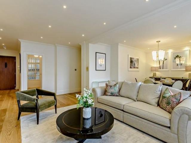 Strathmore Court, Park Road, St Johns Wood NW8, 3 bed flat to rent, £6,995 pcm | PrimeLocation