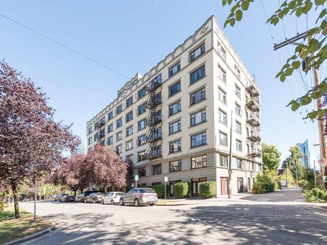 Strathmore Lodge Apartments