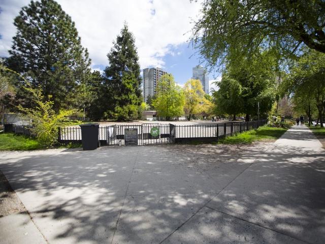 Strathmore Lodge Apartments Studio Apartment for Rent at 1086 Bute St, Vancouver, BC V6E 1Z5 West End