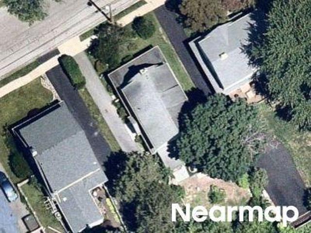 Strathmore Rd